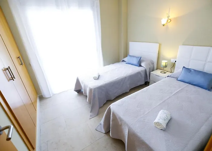 Lido Planet Costa Dorada * 살루